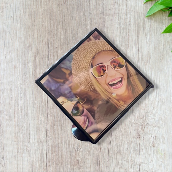 Plastic Rotating Photo Cube - Picture 2 of 4